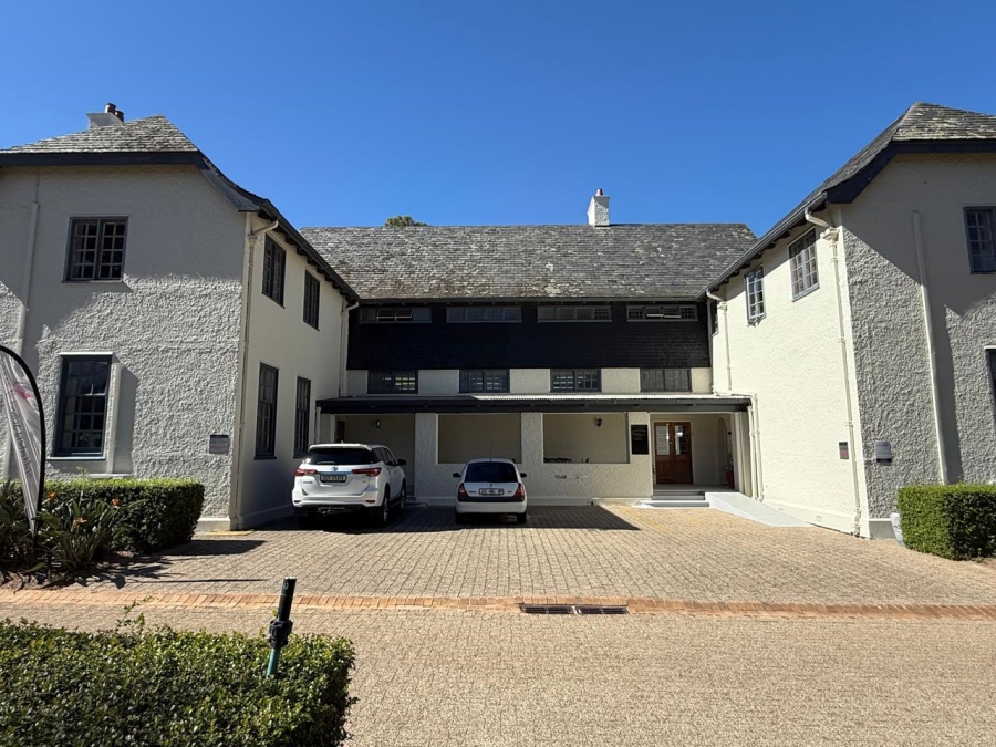 To Let Commercial Property for Rent in Paardevlei Western Cape